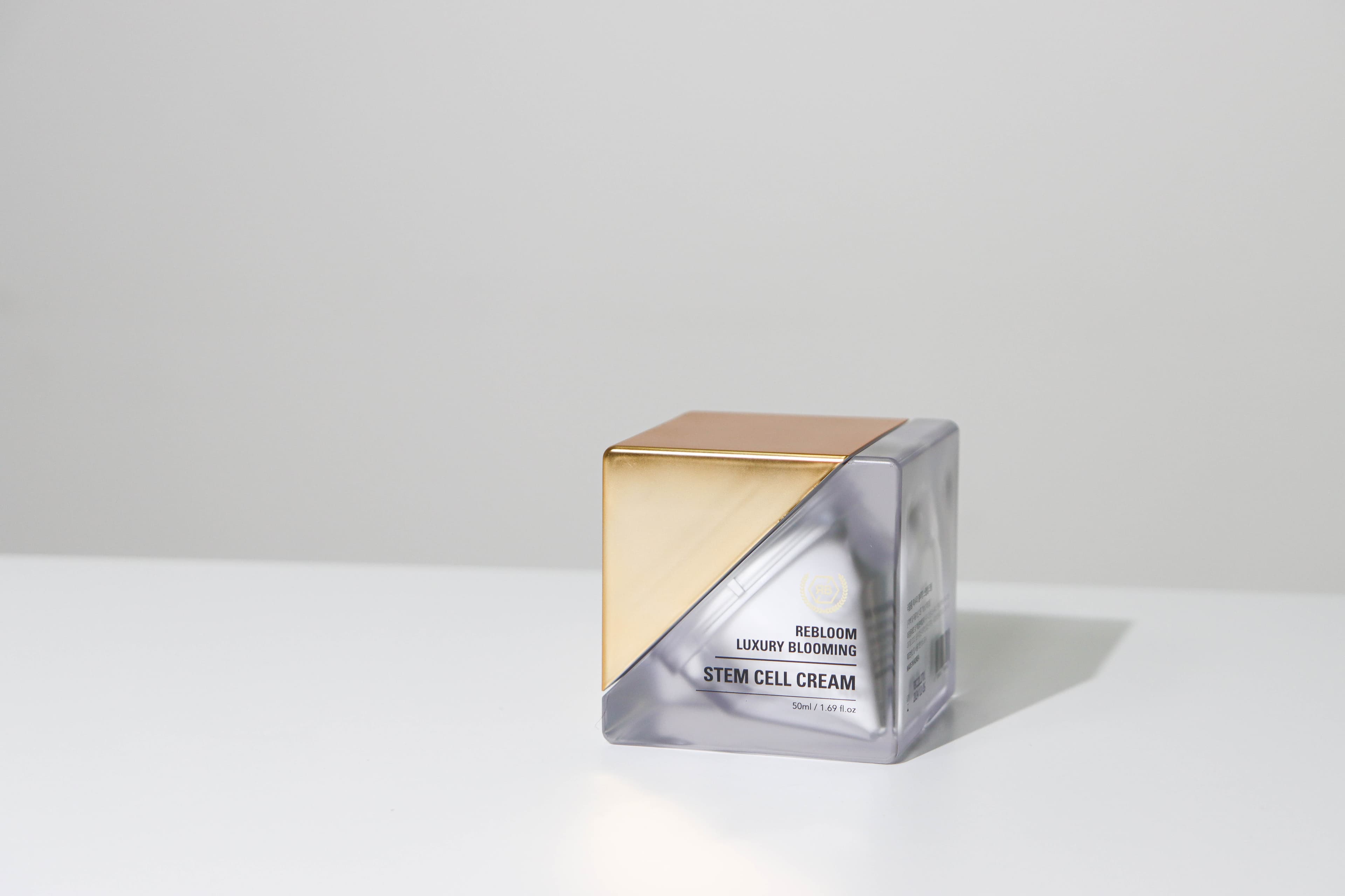 REBLOOM – Luxury Blooming STC Cream (50g) 3