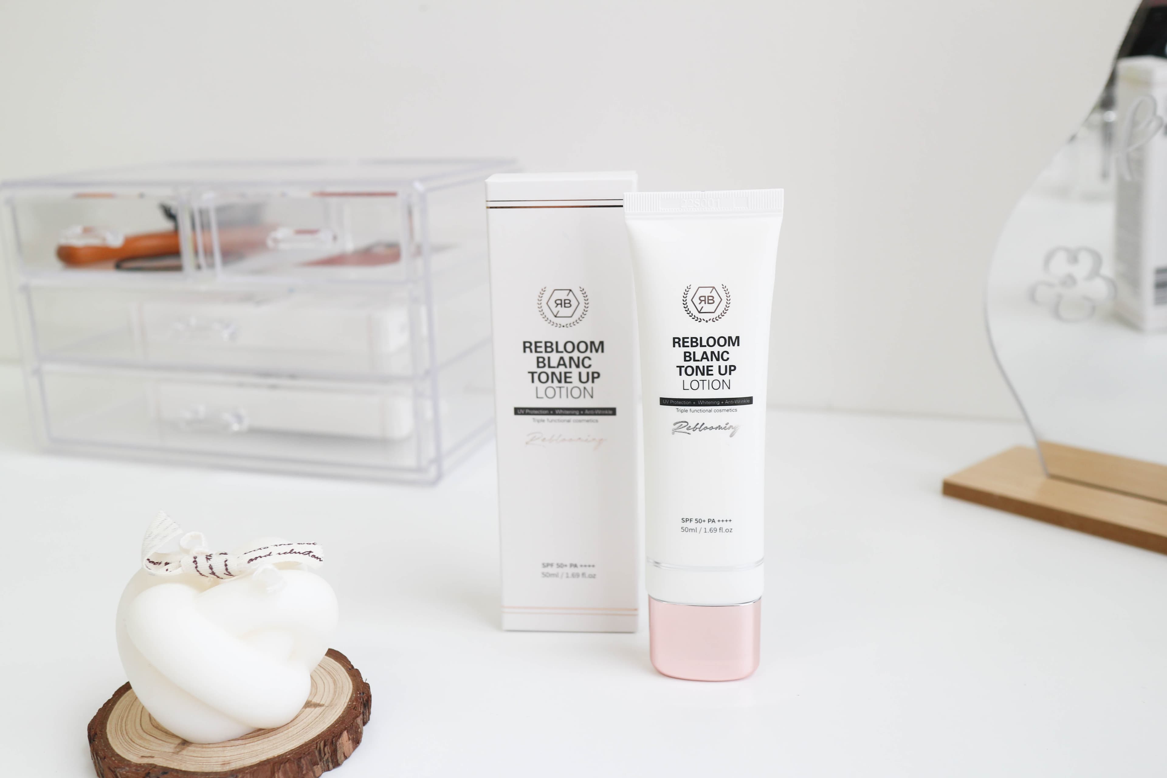 REBLOOM – Blanc Tone Up Lotion SPF50+ PA++++ 4
